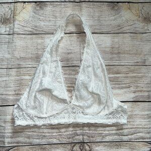 🤎3/$10 Forever 21 Lace Halter Bralette Size Large